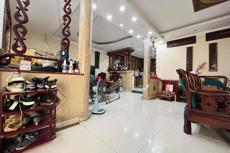 Nguyễn Oanh, Phường 17, bán biệt thự, bán ngay với giá êm chỉ 25 tỷ có diện tích trung bình 208m2, tổng quan bên trong nhà gồm 5 PN vị trí tốt-01
