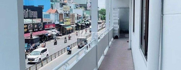 Cho thuê căn hộ vị trí đẹp nằm ở Quận 11, Hồ Chí Minh giá thuê gốc chỉ 9.8 triệu/tháng, căn hộ có tổng cộng 1 phòng ngủ, 1 WC cực kì tiềm năng-02