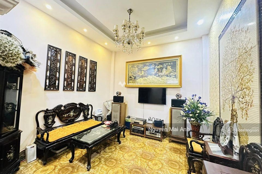 Nhà có 4 PN bán nhà ở diện tích khoảng 52m2 bán ngay với giá thương mại từ 9 tỷ tọa lạc ngay Ba Đình, Hà Nội-01
