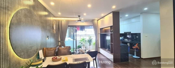 Nằm ở Thanh Xuân Trung, Hà Nội bán chung cư bán ngay với giá cực kì tốt chỉ 5.1 tỷ, hướng Tây, trong căn hộ tổng quan gồm có 2 PN, 2 WC nhà bao mới-02