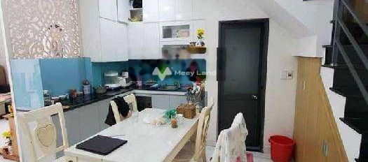 Nhà 3 PN bán nhà ở diện tích 60m2 bán ngay với giá chỉ 6.4 tỷ vị trí nằm ngay Phường 7, Hồ Chí Minh, hướng Đông - Nam-02