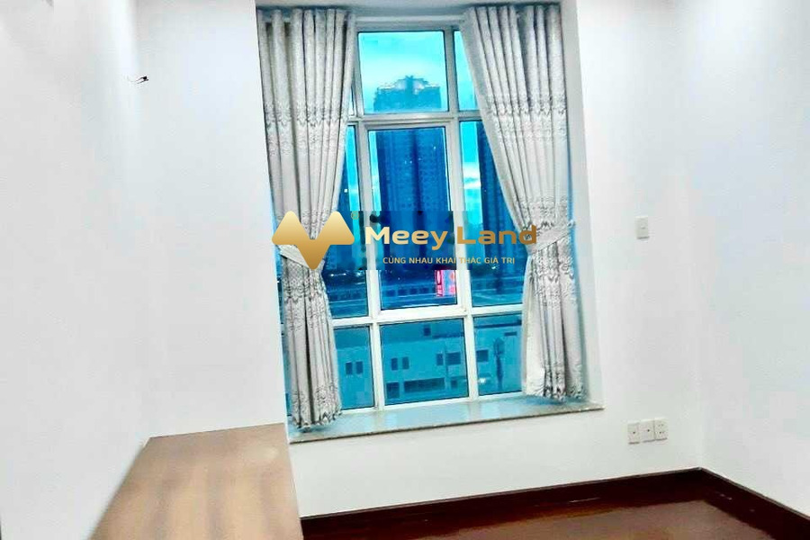 Hướng Bắc, bán chung cư trong căn hộ tổng quan gồm Full nội thất vị trí nằm trên Đường Lê Văn Lương, Phường Tân Hưng giá không môi giới 2.98 tỷ-01