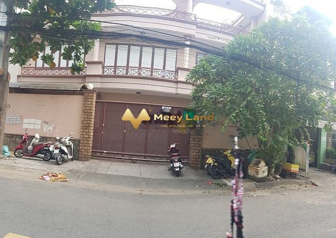 Vị trí đặt tọa lạc ở Đường Nguyễn Văn Lượng, Quận Gò Vấp cho thuê nhà giá thuê thực tế chỉ 80 triệu/tháng, nhà có tổng 6 phòng ngủ, 6 WC