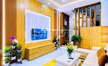 Diện tích khoảng 130m2 bán nhà vị trí đẹp nằm ở Dương Hiến Quyền, Nha Trang ngôi nhà này bao gồm 6 phòng ngủ liên hệ ngay để được tư vấn-03