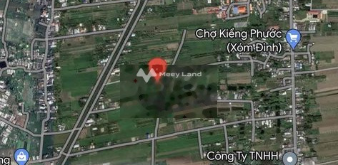 Mặt tiền nằm ngay trên Kiểng Phước, Tiền Giang bán đất giá thỏa thuận từ 550 triệu với diện tích khoảng 1352m2-02