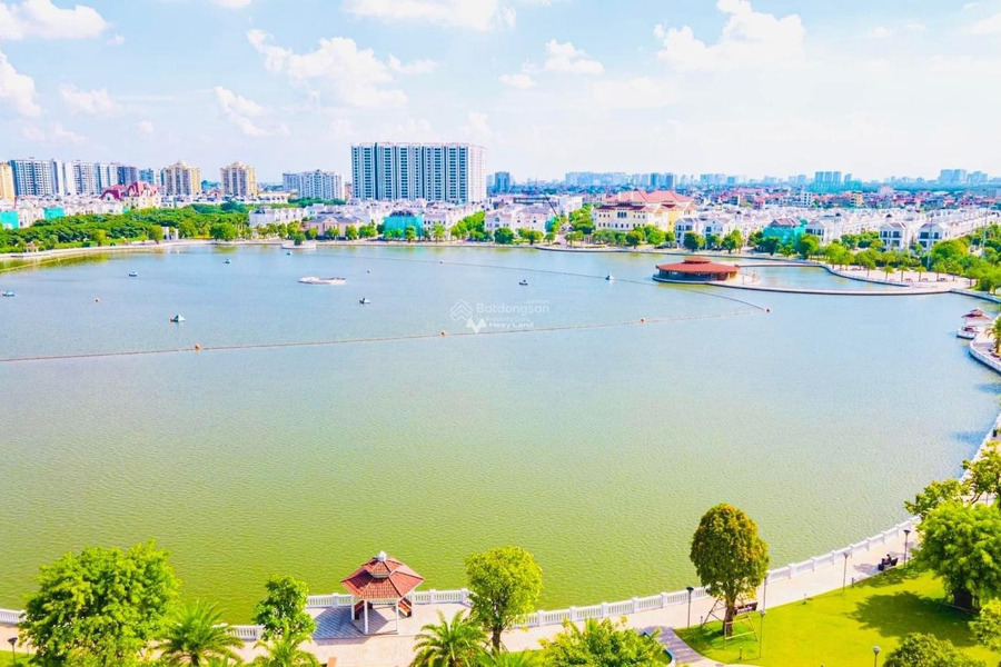 26.5 tỷ, bán liền kề với diện tích là 102m2 nằm tại Long Biên, Hà Nội, hướng Đông - Nam không sợ ngập nước-01
