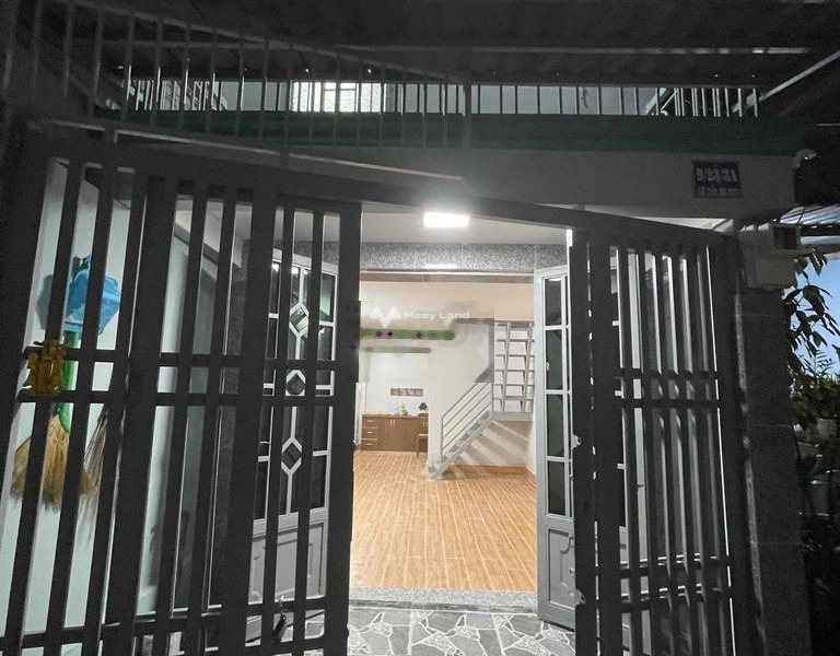 Hướng Tây Bắc, cho thuê nhà diện tích quy đổi 30m2 nằm tại Lê Tấn Bê, Bình Tân thuê ngay với giá hiện tại 4.5 triệu/tháng, trong nhà 2 phòng ngủ, 1 WC-01