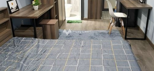 Bên trong Tân Phong, Quận 7 cho thuê Khách sạn diện tích chuẩn 108m2, hướng Đông, bao gồm có 20 phòng ngủ hãy nhấc máy gọi ngay-02