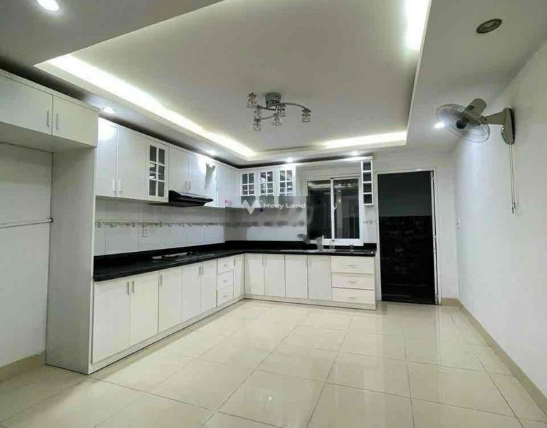 Giá 12 tỷ bán nhà diện tích 72m2 vị trí thuận tiện Quận 7, Hồ Chí Minh tổng quan nhìn tổng quan có 3 phòng ngủ, 3 WC chính chủ đăng tin-01