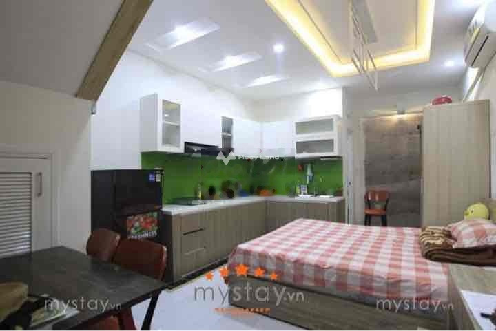 Căn hộ nhìn chung có tổng 1 phòng ngủ, cho thuê căn hộ vị trí đặt nằm ở Nơ Trang Long, Bình Thạnh, 1 WC thuận tiện đi lại-01