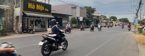Bán nhà ngang 9m trục đường chính phà Cát Lái, cách Sài Gòn 2km-02