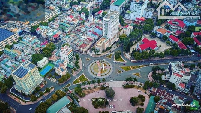 Bán nhà bán ngay với giá mua liền từ 99 tỷ có diện tích chung là 920m2 vị trí mặt tiền nằm tại Ngô Quyền, Buôn Ma Thuột-01