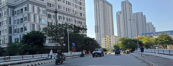 Bán nhà tọa lạc gần Tân Hưng, Hồ Chí Minh bán ngay với giá vô cùng rẻ 69 tỷ diện tích gồm 3385m2 tổng quan bên trong nhà gồm 5 PN-03