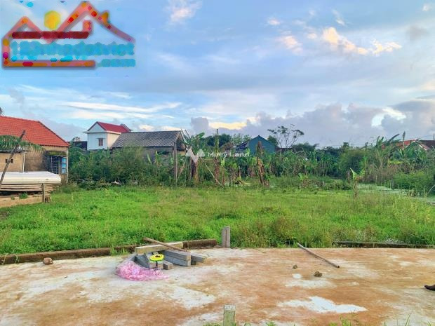 Nằm ngay bên trong Quảng An, Thừa Thiên Huế bán đất giá bán đề xuất 360 triệu diện tích khoảng là 100m2, với mặt lộ 3 m-01