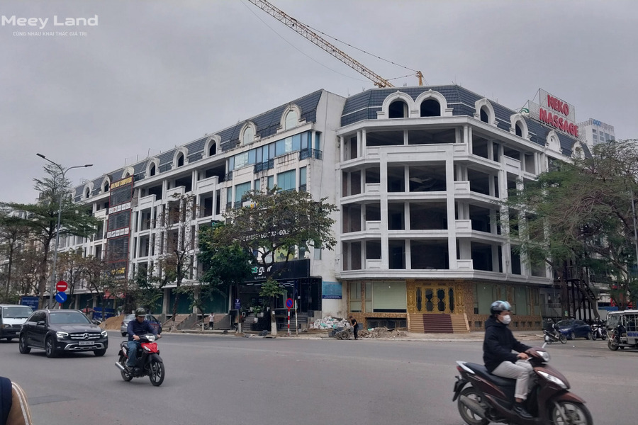 Bán căn building thiết kế hiện đại phố Chùa Láng, Đống Đa, Hà Nội, giá 87 tỷ-01