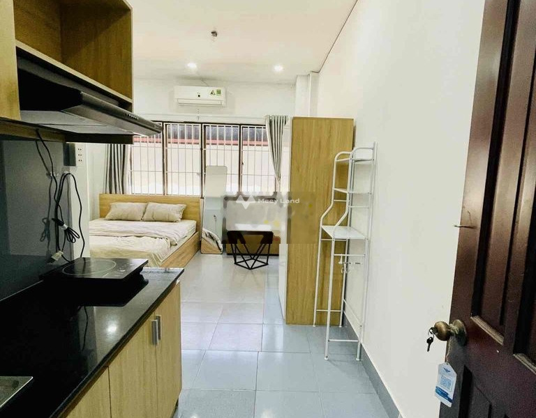 Trong căn hộ bao gồm có 1 phòng ngủ, cho thuê căn hộ vị trí đặt tọa lạc ngay trên Lê Văn Duyệt, Hồ Chí Minh, 1 WC thuận tiện di chuyển-01