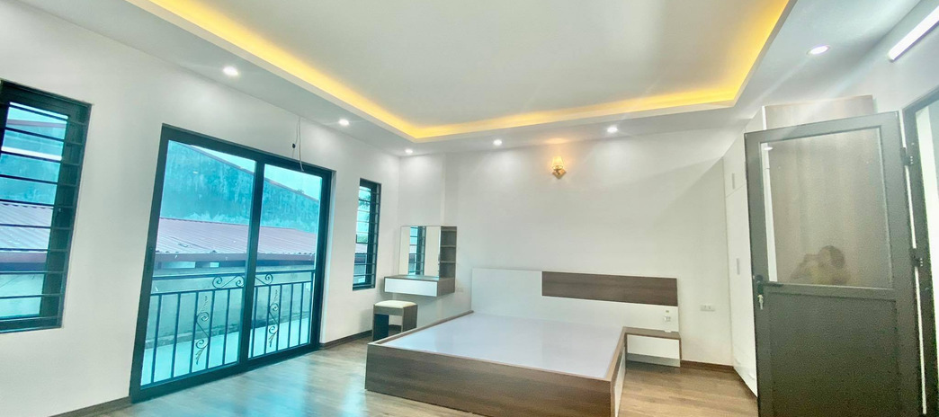 Mặt tiền, lô góc, khu Tên Lửa, khu VIP phân lô, 16 tỷ thương lượng với chủ nhà, 100m2