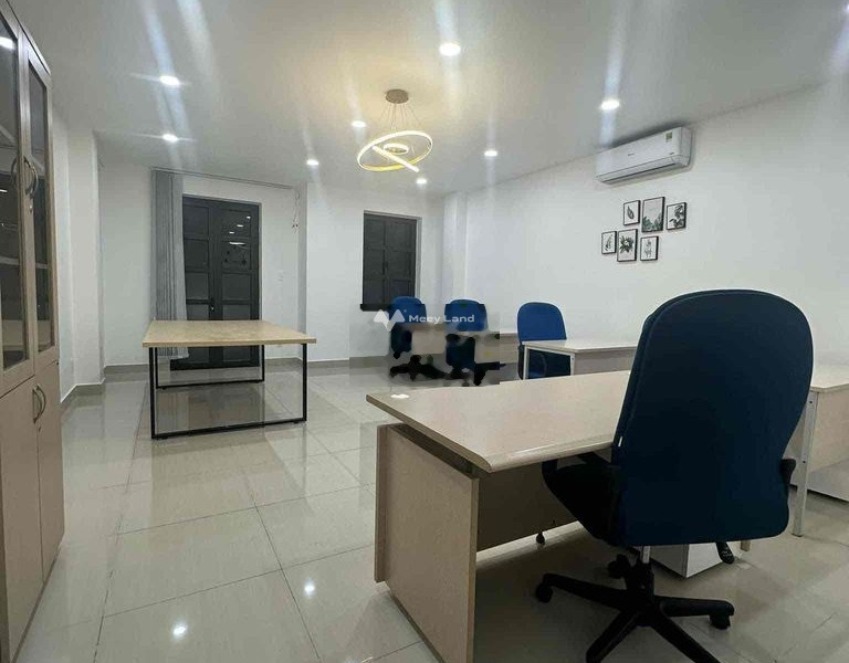 Vị trí đặt ở Phường 10, Hồ Chí Minh cho thuê sàn văn phòng diện tích thực là 100m2 nội thất tiêu chuẩn Nội thất cao cấp-01