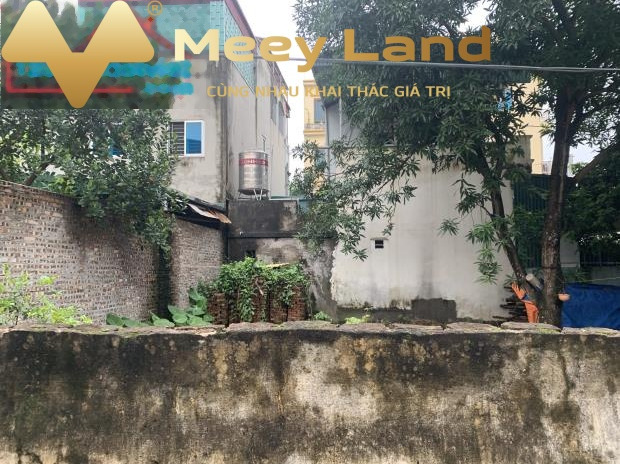 Nằm tại Huyện Gia Lâm, Hà Nội bán đất 3.6 tỷ, hướng Nam dt rộng 100 m2