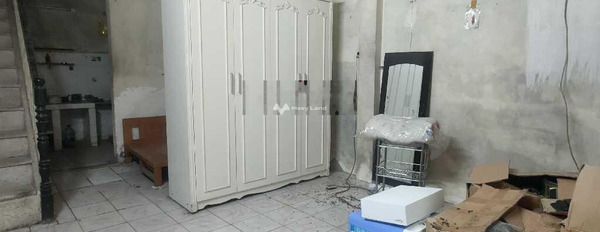 Tổng quan căn nhà này có 1 PN, bán nhà ở có diện tích chung là 37m2 bán ngay với giá rẻ bất ngờ chỉ 2.95 tỷ Phía trong Ngã Tư Sở, Hà Nội-03