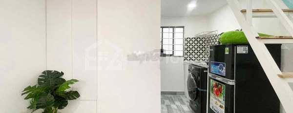 Diện tích 30m2 cho thuê phòng trọ vị trí đẹp ngay ở Tân Quý, Hồ Chí Minh giá thuê hấp dẫn từ 4.5 triệu/tháng phòng nhìn chung bao gồm Nội thất cao cấp-03