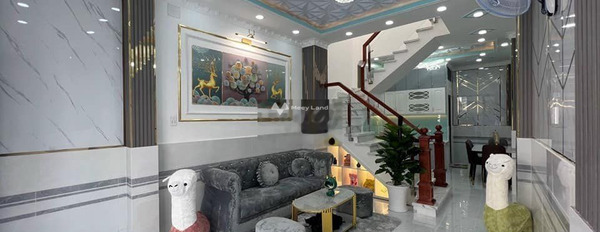 Trong nhà có tất cả 2 phòng ngủ, bán nhà ở diện tích rộng 70.3m2 giá bán đề cử 2.99 tỷ vị trí mặt tiền tọa lạc ở Quận 3, Hồ Chí Minh-02