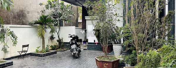 Có diện tích khoảng 200m2, cho thuê nhà ở vị trí đặt tọa lạc ngay An Hưng, Thanh Hóa, trong nhà có tổng cộng 3 phòng ngủ, 3 WC vị trí tốt-02