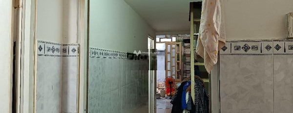 Diện tích 55m2 bán nhà vị trí mặt tiền tọa lạc ngay Đoàn Văn Bơ, Phường 8 căn nhà có tất cả 2 PN 1 WC liên hệ ngay để được tư vấn-02