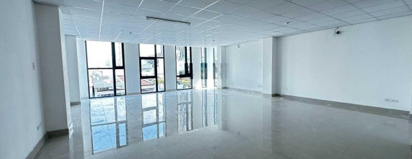 Tòa nhà góc 2 MT Hoàng Hoa Thám, P13. DT: 7x20m. Hầm 5 tầng. Thang máy. Giá 70tr -02