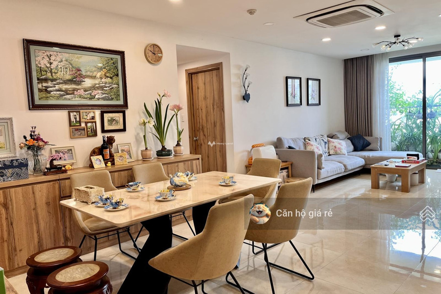 Bán chung cư nằm ngay Phường 8, Phú Nhuận, trong căn hộ nhìn chung gồm có 3 PN, 2 WC vị trí đắc địa-01