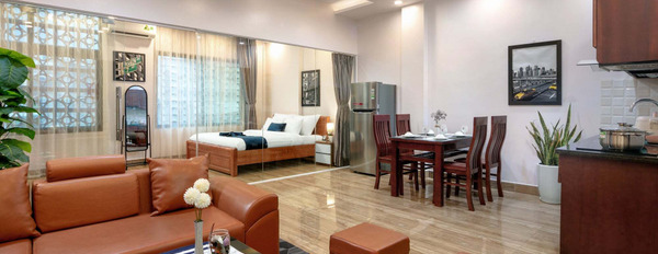Bán căn hộ dịch vụ Phạm Văn Đồng, 150m2, 9 tầng, 70 phòng, dòng tiền 250 triệu/tháng-02