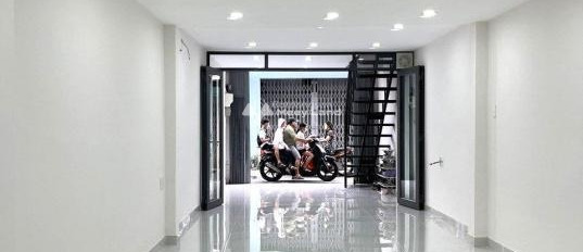 Cho thuê nhà ở có diện tích tiêu chuẩn 45m2 thuê ngay với giá thương mại 6 triệu/tháng vị trí đặt tọa lạc gần Tân Bình, Hồ Chí Minh-02
