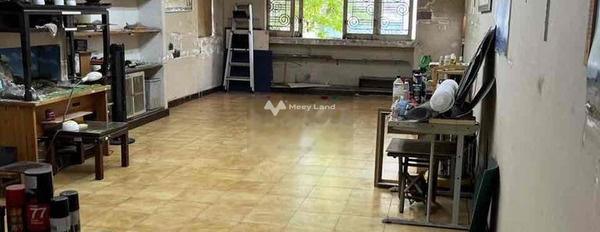 Căn này có tổng 3 phòng ngủ, bán nhà ở có diện tích chính 91m2 giá bán cơ bản 16.8 tỷ vị trí ngay tại Phường 2, Hồ Chí Minh-02