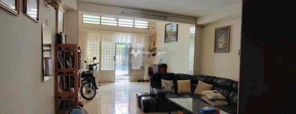 Bán nhà có diện tích chung là 75m2 vị trí đẹp tọa lạc ngay ở Phường 1, Hồ Chí Minh bán ngay với giá hợp lý từ 7.5 tỷ căn nhà gồm 4 phòng ngủ-03