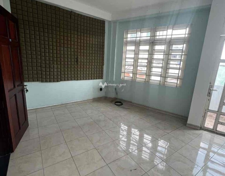 Lạc Long Quân, Phường 3 diện tích 20m2 cho thuê phòng trọ trong ngôi phòng này gồm Nhà trống lh xem trực tiếp-01