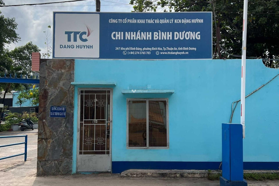 Cho thuê kho bãi mặt tiền tọa lạc ngay ở Quốc Lộ 13, Bình Dương khuôn viên rộng-01