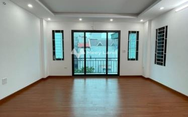 Bán nhà có diện tích 47m2 Nằm ngay trên Tây Hồ, Hà Nội bán ngay với giá cơ bản 4.8 tỷ-02