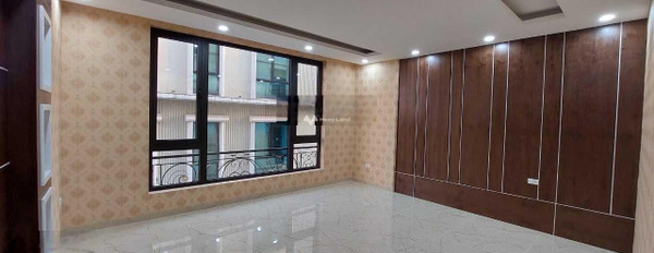 Giá khoảng 22 triệu/tháng, cho thuê nhà diện tích quy đổi 70m2 vị trí mặt tiền ngay ở Đống Đa, Hà Nội ban công view đẹp-03