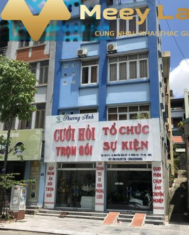 Bán cửa hàng diện tích khoảng 43m2 vị trí nằm ở Thị Xã Đông Triều, Tỉnh Quảng Ninh
