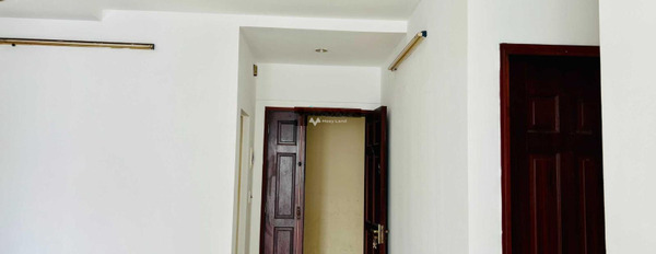 Chung cư 2 PN, bán căn hộ vị trí ngay Bình Tân, Hồ Chí Minh, trong căn này có tổng 2 PN, 1 WC nhà view bao đẹp-03