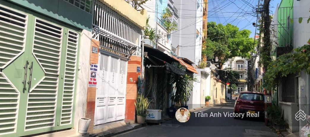 Vị trí thuận lợi tọa lạc ngay trên Tân Bình, Hồ Chí Minh bán nhà bán ngay với giá mua liền từ 8 tỷ tổng quan căn này 3 phòng ngủ 3 WC
