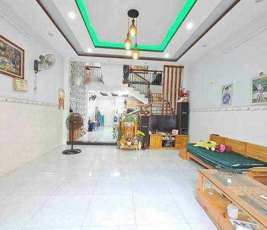 Bán nhà ở có diện tích gồm 75m2 giá bán cực sốc 3.7 tỷ vị trí mặt tiền tọa lạc ngay ở Vương Thừa Vũ, Đà Nẵng