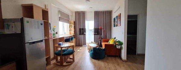 Trong căn hộ tổng quan có tổng 2 phòng ngủ, cho thuê căn hộ vị trí nằm tại Nguyễn Chích, Nha Trang, 2 WC hẻm rộng-03