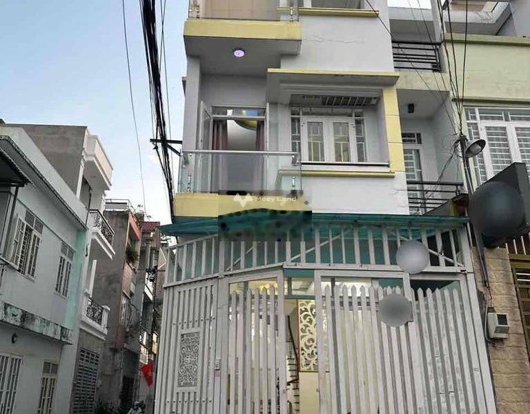 Vị trí tốt tại Hiệp Bình Chánh, Hồ Chí Minh cho thuê nhà thuê ngay với giá hạt dẻ 13 triệu/tháng, nhà có tổng 3 PN, 3 WC-01
