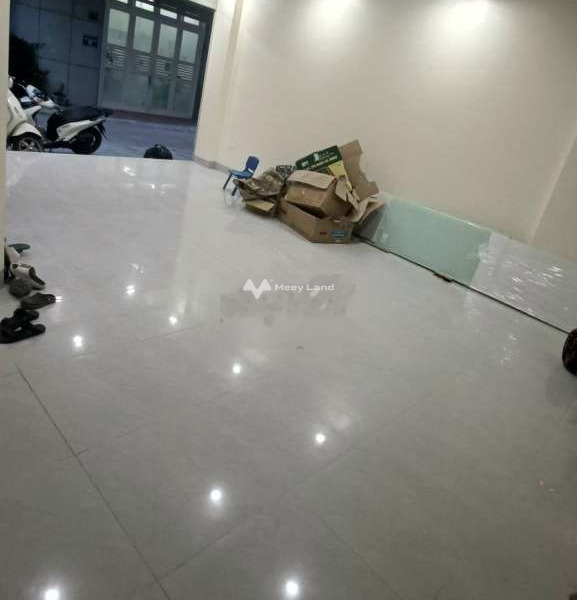 Vị trí đặt ở trung tâm Nghĩa Tân, Cầu Giấy cho thuê sàn văn phòng diện tích vừa phải 60m2-01