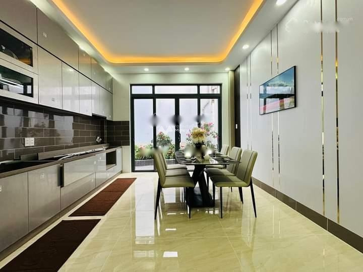 Giá bán chính chủ 10.5 tỷ bán nhà có diện tích gồm 95m2 vị trí thuận lợi ngay Bình Tân, Hồ Chí Minh trong nhà này bao gồm 3 PN hãy nhấc máy gọi ngay-01