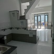 Diện tích gồm 32m2 bán nhà tọa lạc trên Đường 102, Hồ Chí Minh hướng Đông nhìn chung bao gồm 2 phòng ngủ 2 WC cảm ơn đã xem tin.-01