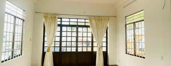 Nhà 5 phòng ngủ bán nhà bán ngay với giá êm chỉ 6.5 tỷ diện tích gồm 80.4m2 mặt tiền nằm ngay Nha Trang, Khánh Hòa-02