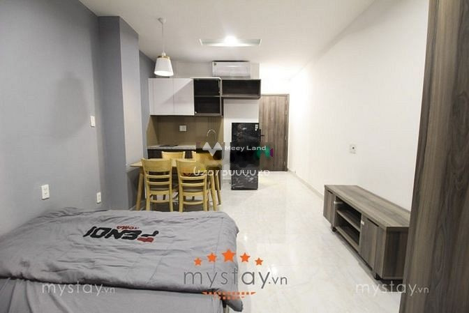 Vợ chồng tôi cần cho thuê condotel vị trí nằm ngay Lê Văn Duyệt, Hồ Chí Minh thuê ngay với giá đề cử từ 9.5 triệu/tháng có diện tích sàn 65m2-01