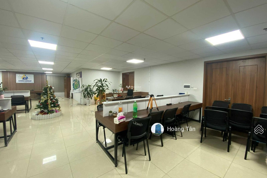 Vị trí mặt tiền nằm ở Huỳnh Thúc Kháng, Hà Nội cho thuê sàn văn phòng với diện tích là 150m2-01
